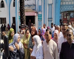 মনোনয়ন নিশ্চিত হওয়ার পর শাহজালাল (রহ.) মাজার জিয়ারত করলেন লুনা