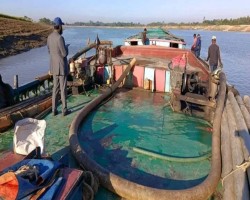 জগন্নাথপুরে অবৈধভাবে বালু উত্তোলনের অপরাধে ৫ জনকে কারাদন্ড, বালু ভর্তি নৌকা জব্দ 