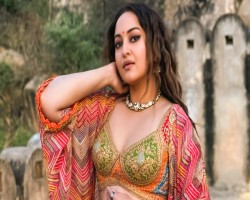 ওজন নিয়ে কটাক্ষের জবাব দিলেন সোনাক্ষী