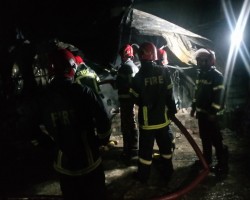 সিলেটে গ্যারেজে অগ্নিকাণ্ডে পুড়লো ৮ গাড়ি ও মোটরসাইকেল