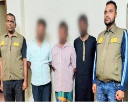 দক্ষিণ সুরমায় &lsquo;অনলাইনে জুয়া&rsquo; খেলার সময় আটক ৩