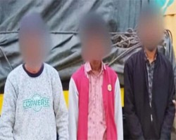 দক্ষিণ সুরমা থেকে ভারতীয় পণ্যসহ আটক ৩