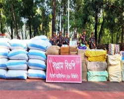 সিলেটে সীমান্তে প্রায় ২ কোটি টাকার ভারতীয় মালামাল জব্দ
