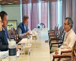 সিলেটে  ইইউ পর্যবেক্ষক দলের বৈঠক খন্দকার মুক্তাদিরের সঙ্গে