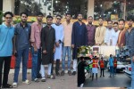 দুর্গোৎসবে যানজট নিরসনে সড়কে ব্রাহ্মণবাজার ইউনিয়ন ছাত্রদল